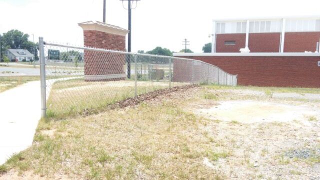 chain-link-fence-for-schools