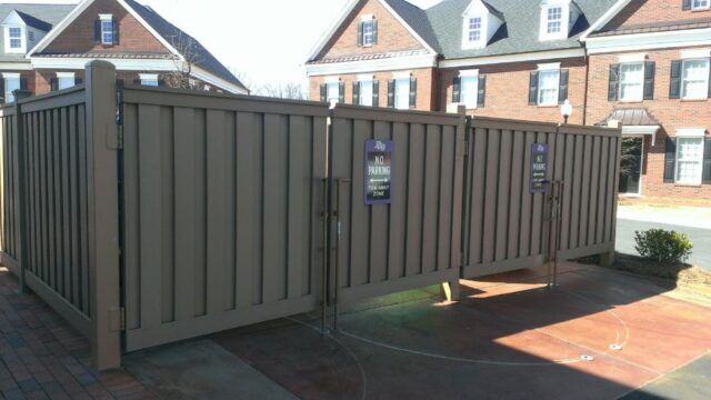 fence-builders-residential-vinyl-fencing-15